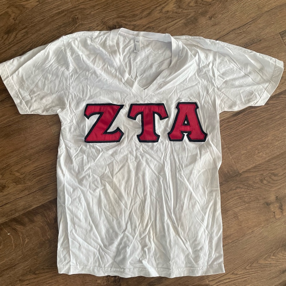 White T-Shirt with Red ZTA Letters M